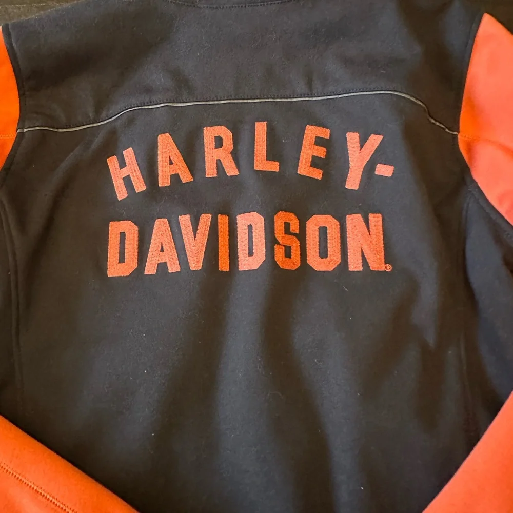 Harley Davidson Jacket - Picture 3 of 11